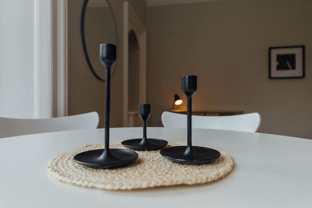 Stylish Stirling Apartment - Free Parking Екстериор снимка