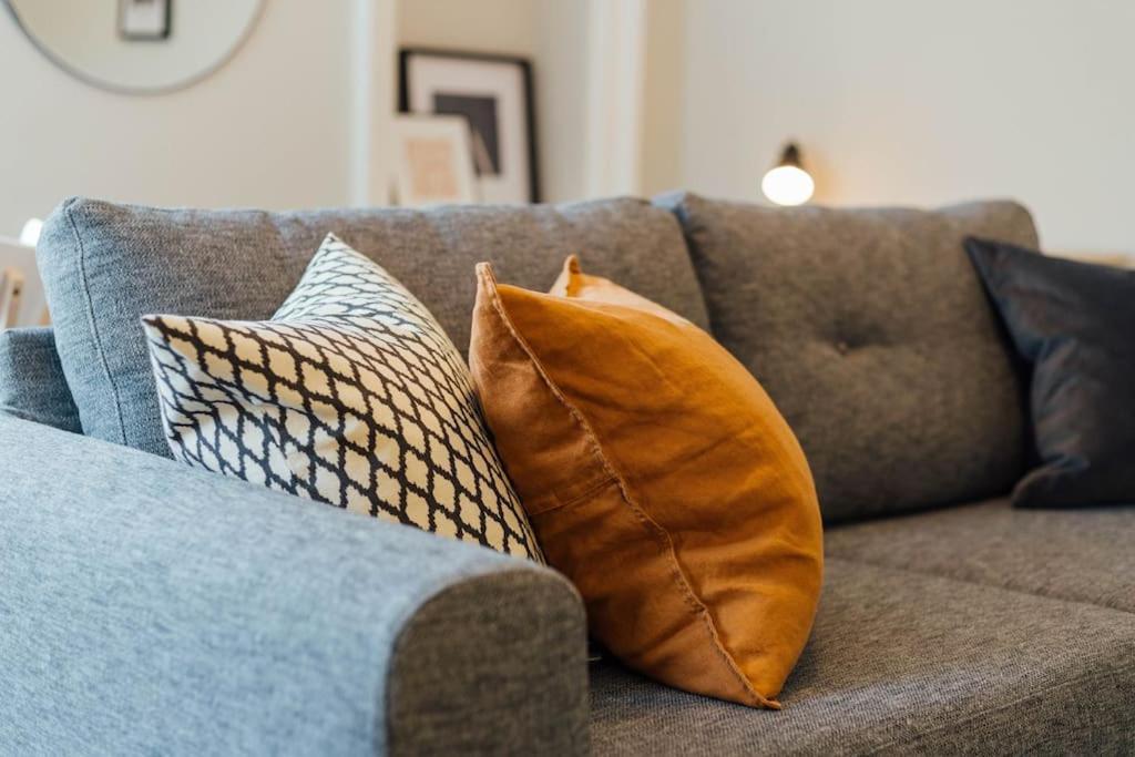 Stylish Stirling Apartment - Free Parking Екстериор снимка
