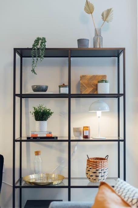 Stylish Stirling Apartment - Free Parking Екстериор снимка