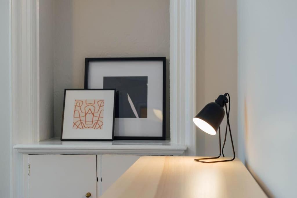 Stylish Stirling Apartment - Free Parking Екстериор снимка